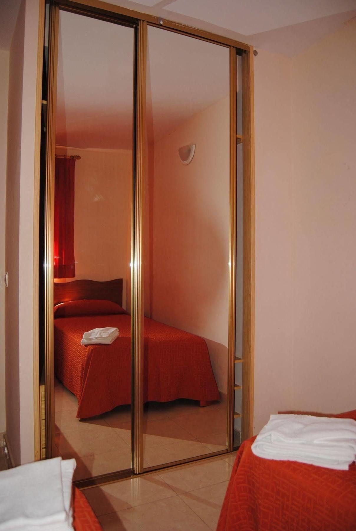 Apartamentos Marblau Peredamar-Julio Y Agosto Solo Familias Gandia Luaran gambar